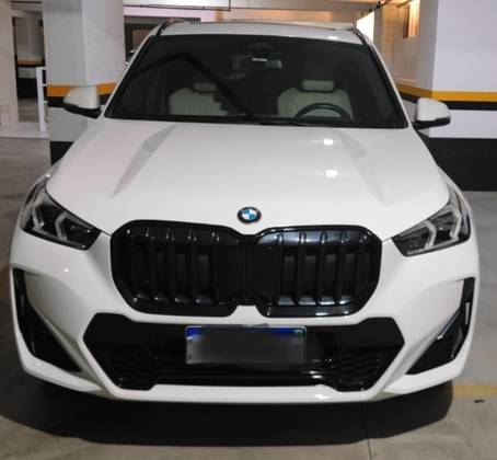 BMW X1 2.0 16V TURBO GASOLINA SDRIVE20I M SPORT STEPTRONIC BMW X1 2.0 16V TURBO GASOLINA SDRIVE20I M SPORT STEPTRONIC